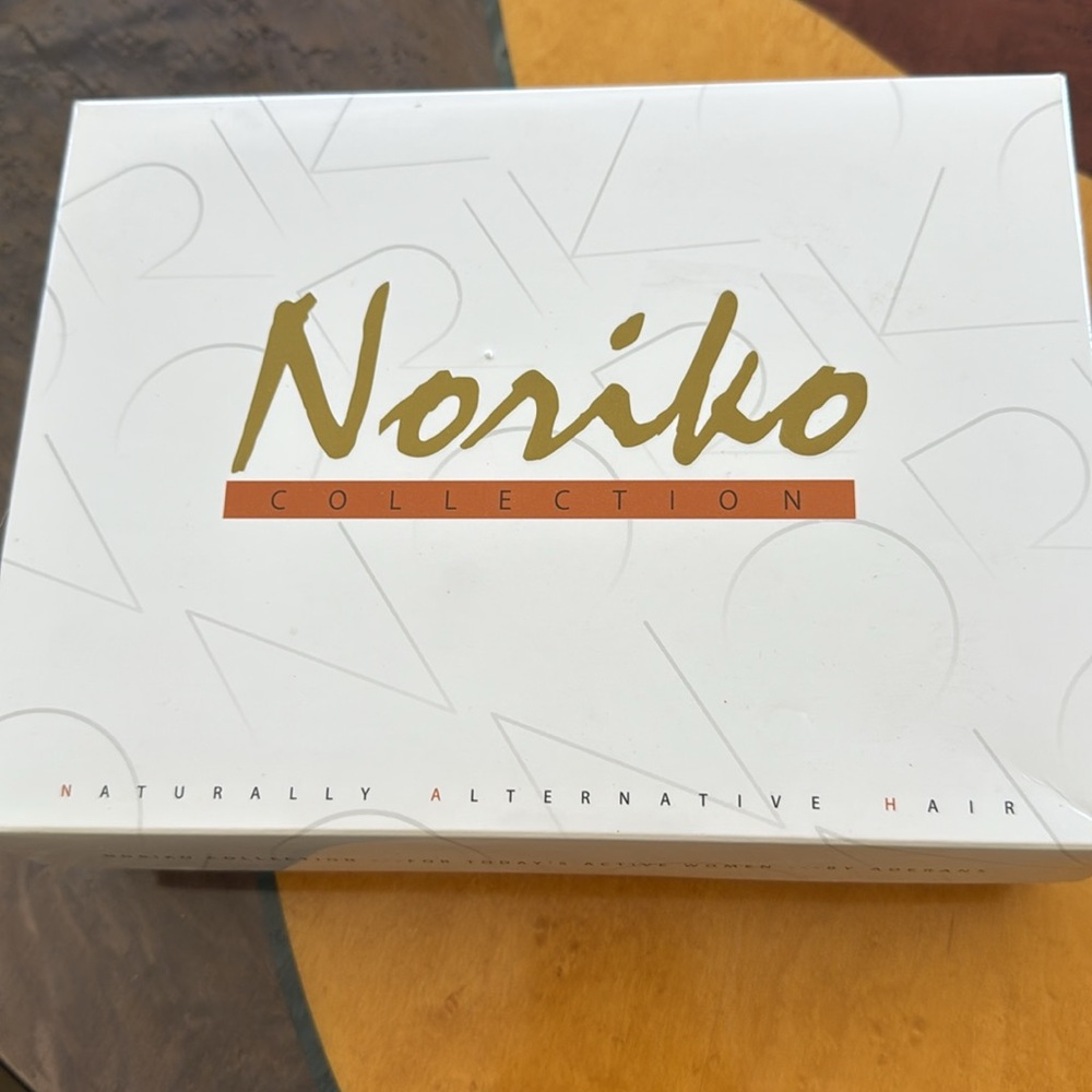 Noriko Sky Wig  1649 Elegant Light Blonde Wig Champagne Color - Picture 11 of 11